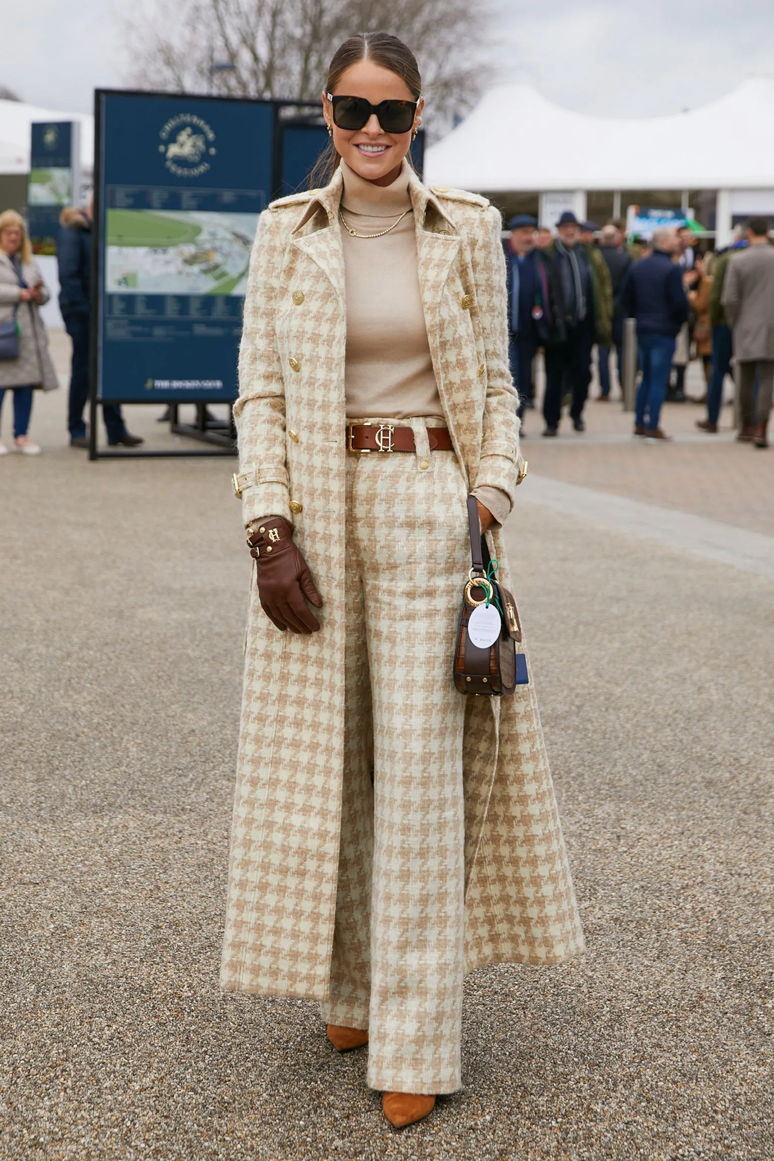 High Waisted Straight Trouser (Camel Houndstooth)