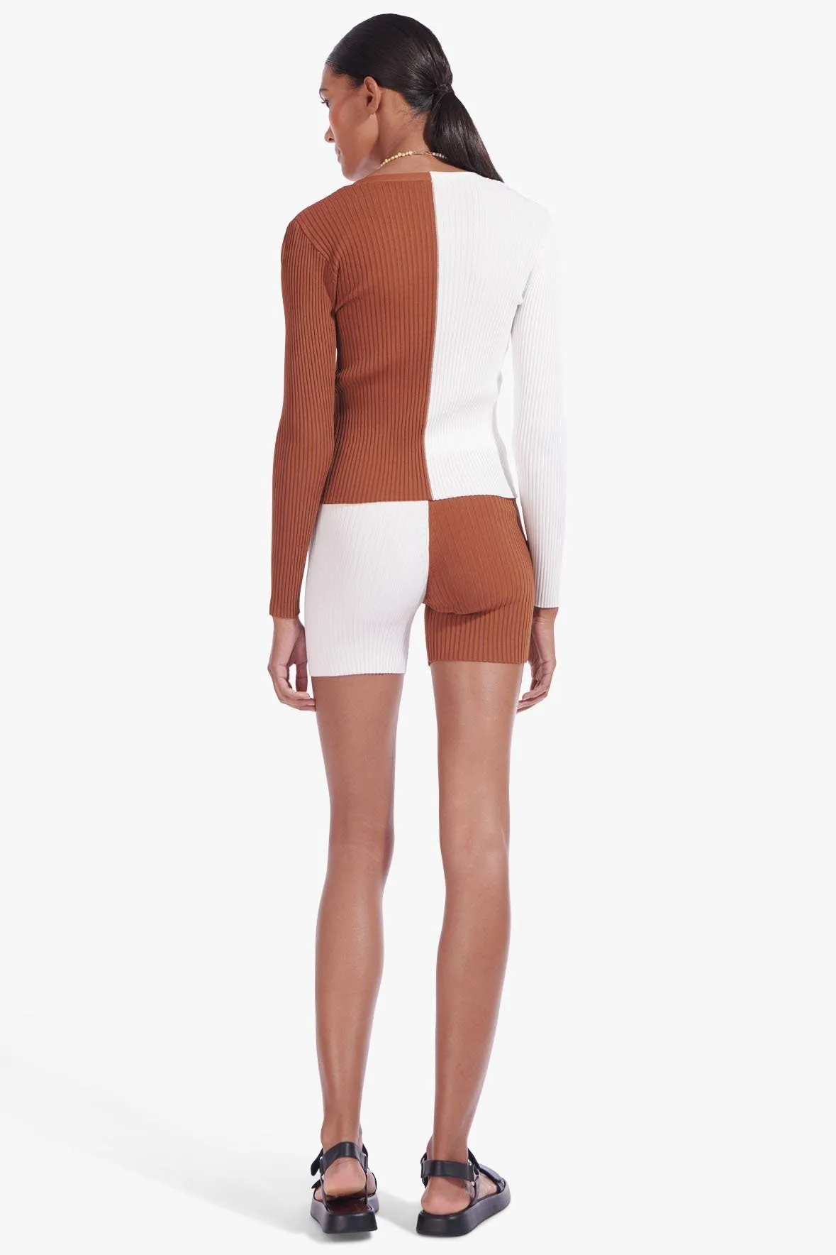 MAKI SHORT | TAN WHITE