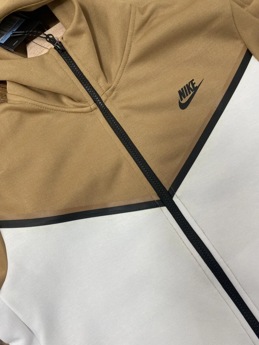 NIKE TECH FLEECE HOODIE x SANDALWOOD/LIGHT BONE/BLACK